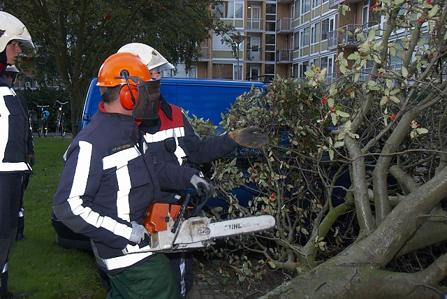 2011/199/GB 20110912b 004 Stormschade Einsteinlaan.jpg